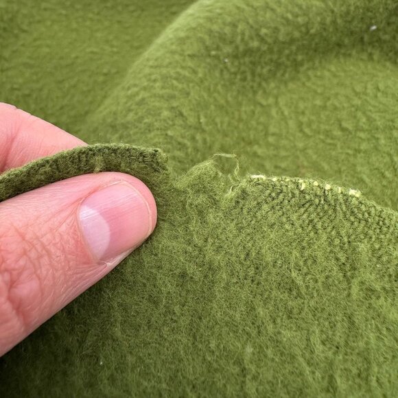 Vintage Satin Trim Blanket Army Green Tan Retro 80 by 80 Bedspread Retro Cabin - Picture 8 of 10